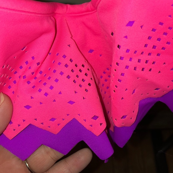 Victoria Secret Small Pink Ruffle Swim Top - Picture 4 of 4